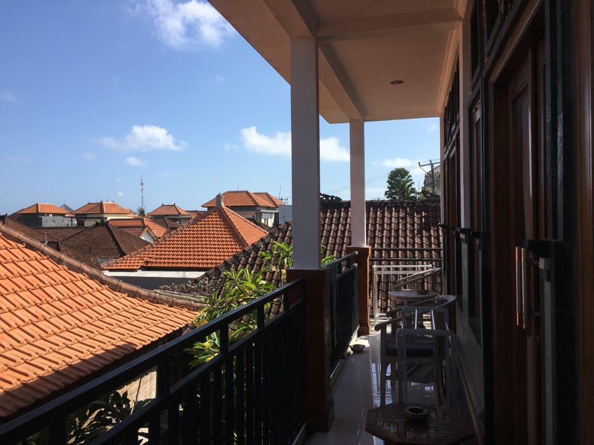 Mikuk Homestay Canggu Exteriör bild